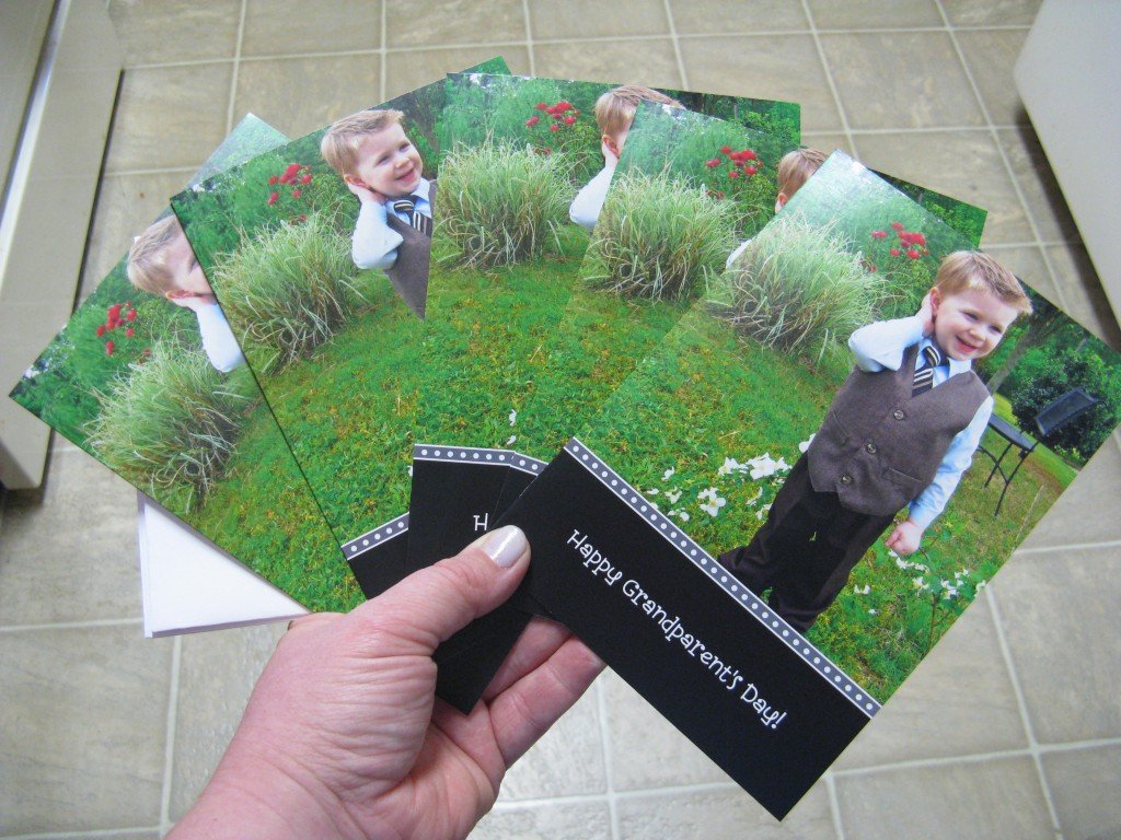 5 photo greeting cards only $2.49 shipped!